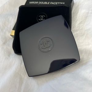 CHANEL Limited Edition Double Mirror Fugueuse